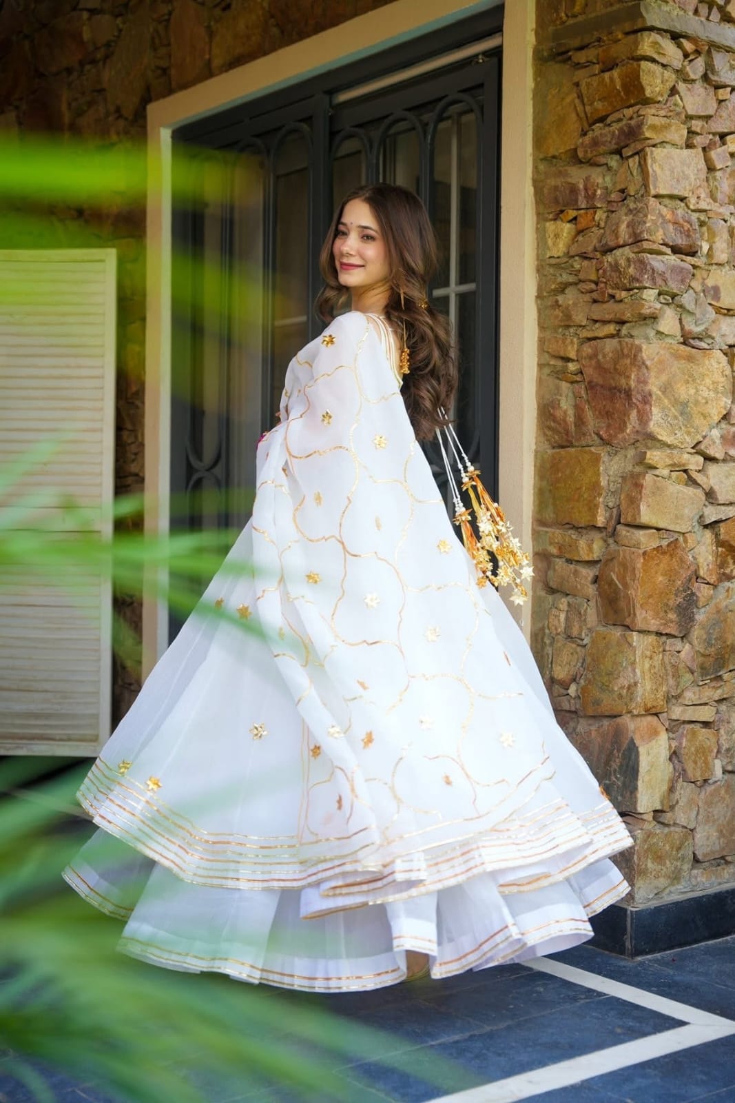 Nooré White Anarkali Gown – Yaari Collection