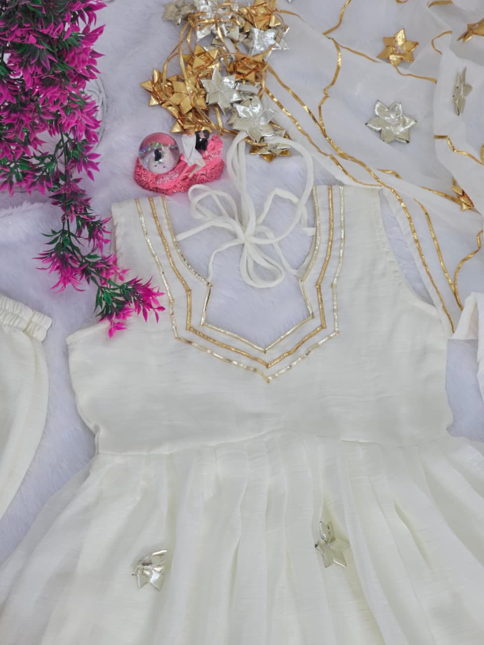 Nooré White Anarkali Gown – Yaari Collection